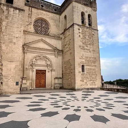 La Maison Rose بيت للعطل