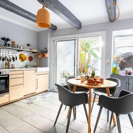 La Maison Rose בית נופש גריניאן